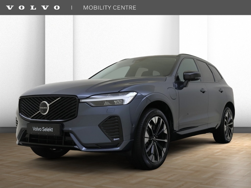 Volvo XC60 T6 AWD Ultra Dark | Luchtvering | Trekhaak | 360° Camera | Panoramadak |