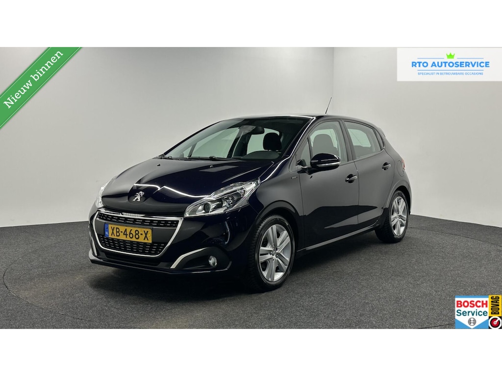 Peugeot 208 1.2 PureTech Active CARPLAY NAVI TREKHAAK CRUISE 84000 KM.