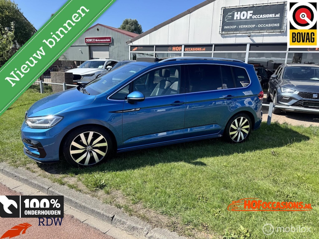 Volkswagen Touran 1.8 TSI R-Line 7pers. PANO / LED / TREKHAAK