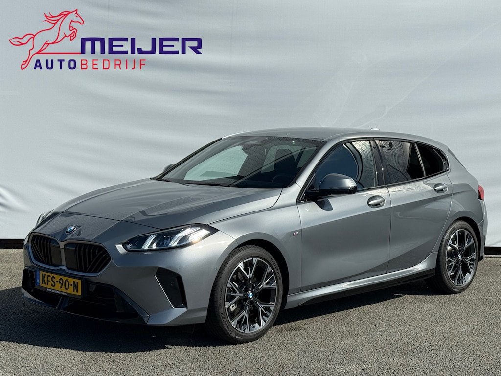 BMW 1-Serie 120 M Sport Design Edition Stoelverwarming | LED | Navigatie | Camera | Clima | Cruise | 160 PK !!