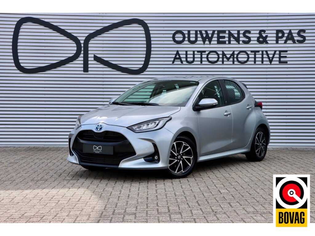 Toyota Yaris 1.5 Hybrid Dynamic | CARPLAY | LED | CAMERA | ACC | STOELVERW.