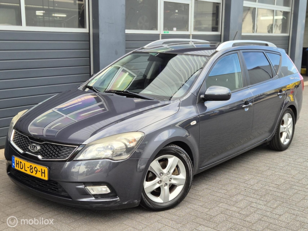 Kia Ceed cee'd Sporty Wagon 1.4 CVVT X-executive | CAMERA | PDC | STOEL.V |