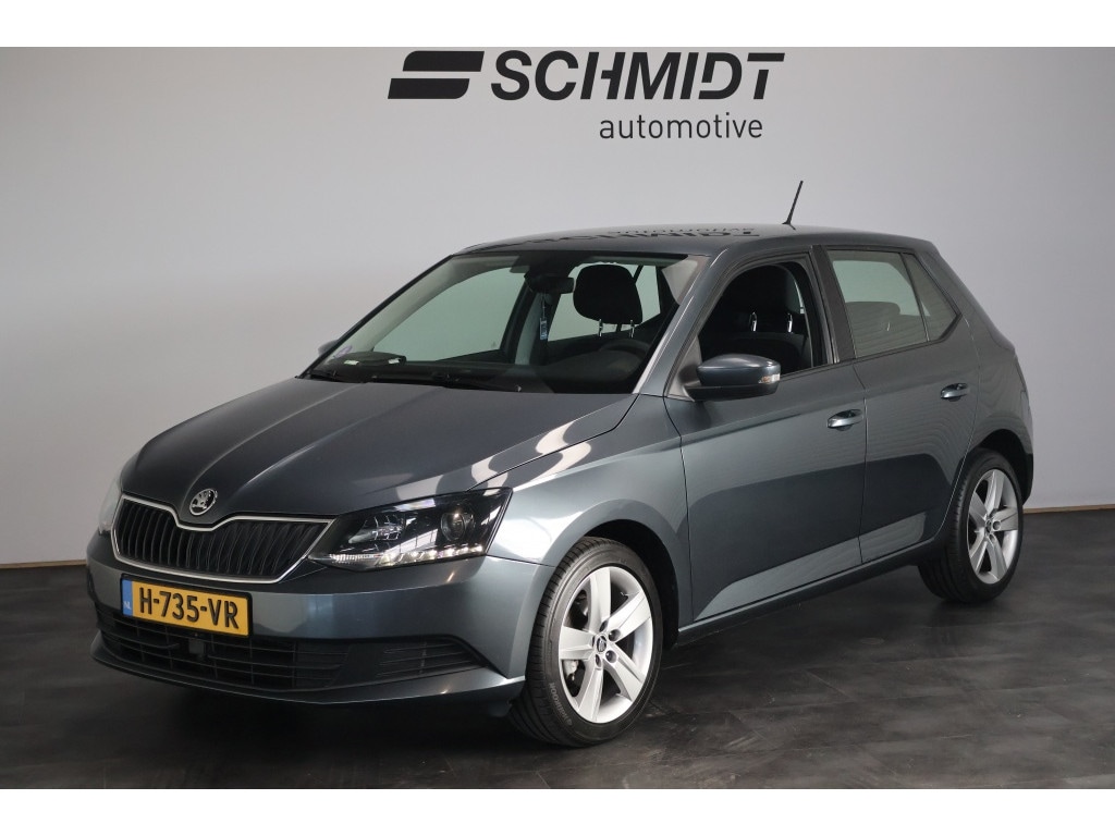 Skoda Fabia 1.2 TSI Active 90pk | Trekhaak | Airco | DAB