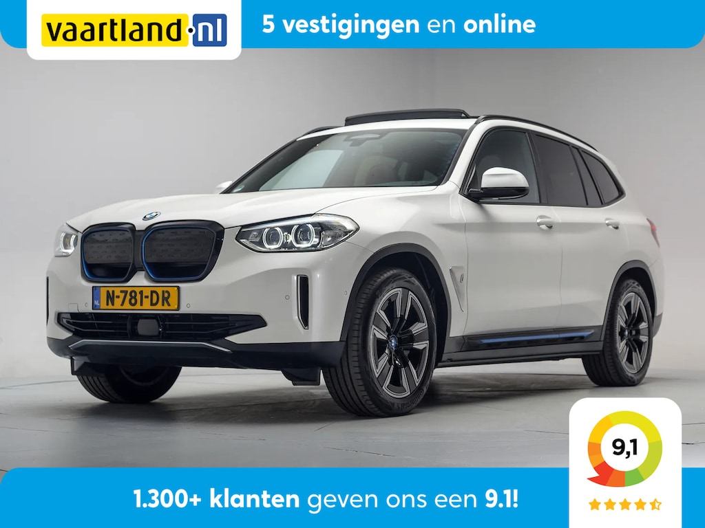 BMW iX3 Executive 80 kWh 3 fase [ Panorama Navi Apple / Android Adapt.cruise Leder Stoelverwarming ]