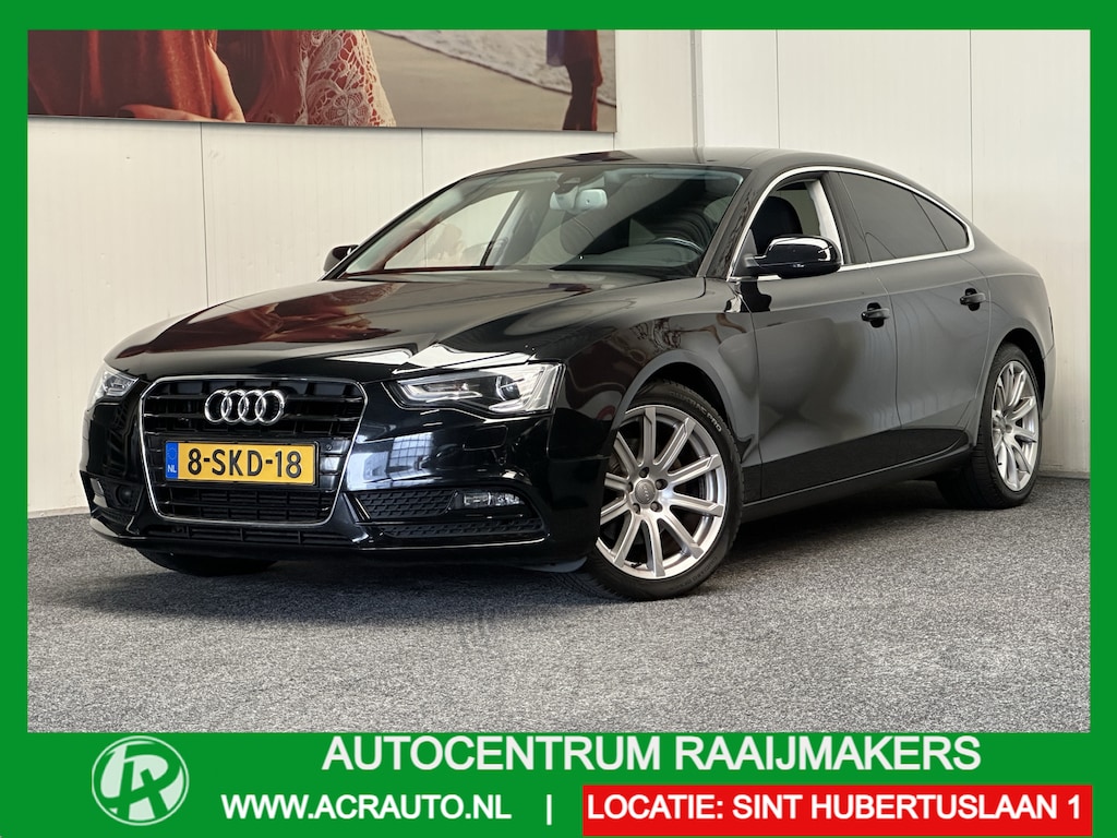 Audi A5 SPORTBACK 1.8 TFSI BUSINESS EDITION AUTOMAAT NAVIGATIE ADAPTIVE CRUISE CONTROL ELEK. VERSTELBARE VOORSTOELEN BLUETOOTH TELEFOON DODEHOEKSENSOREN AFN. TREKHAAK PDC ZEER MOOI !! CC