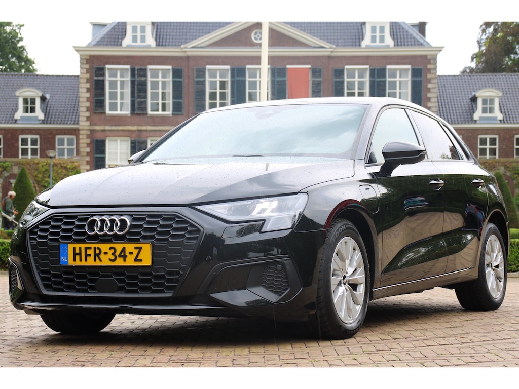 Audi A3 Sportback 40 TFSI e Edition | STOELVERWARMING | CRUISE | LANE ASSIST | NAVI | CLIMA | APPLE CARPLAY/ANDROID AUTO | 18" LMV