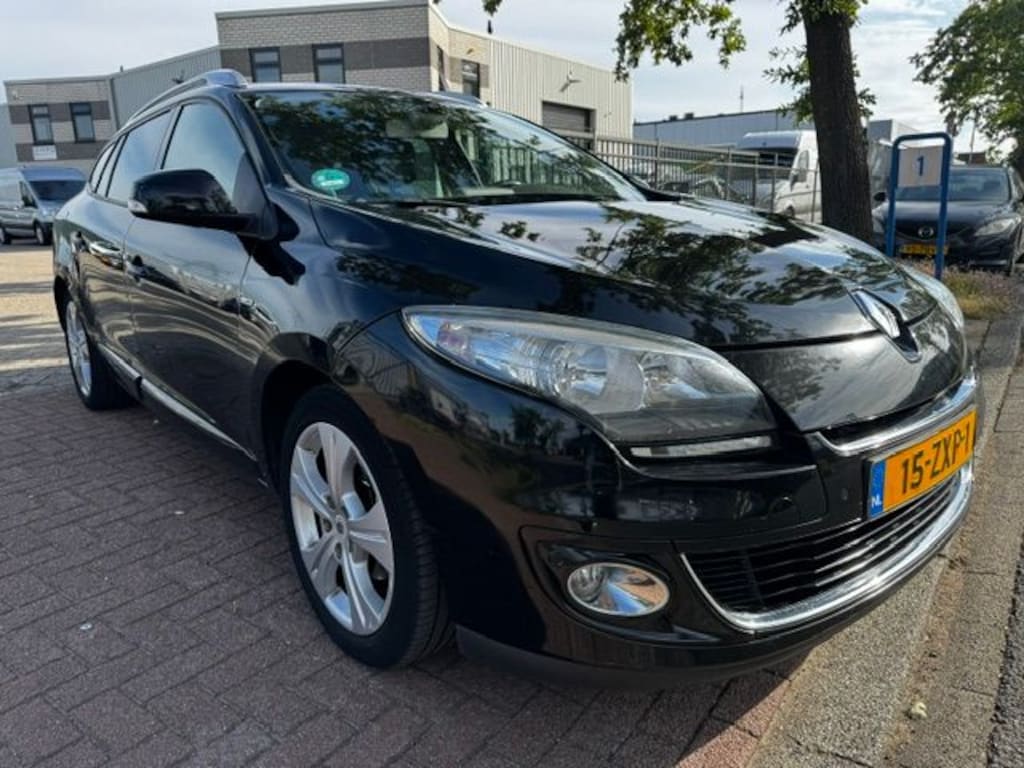 Renault Megane Estate 1.5 dCi 110pk Bose Airco/ECC,Navigatie,Camera