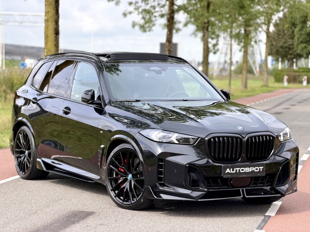 BMW X5 50e xDrive M-Sport Pano H&K HUD 360 Trekhaak Stoelkoeling
