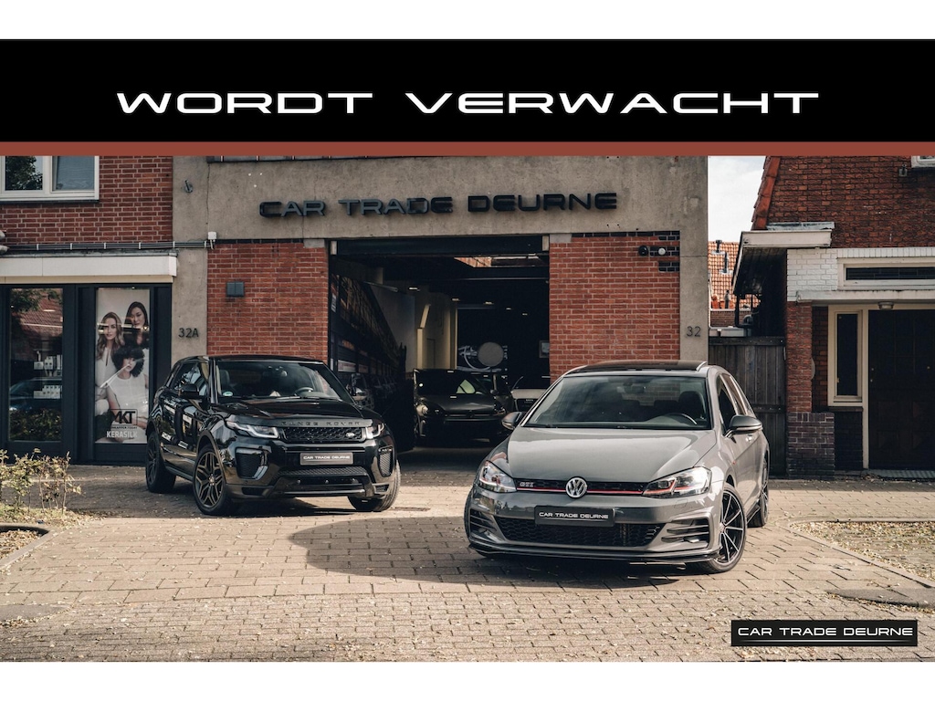 Volkswagen Tiguan 1.5 TSI R-Line Pano / Trekhaak / Camera
