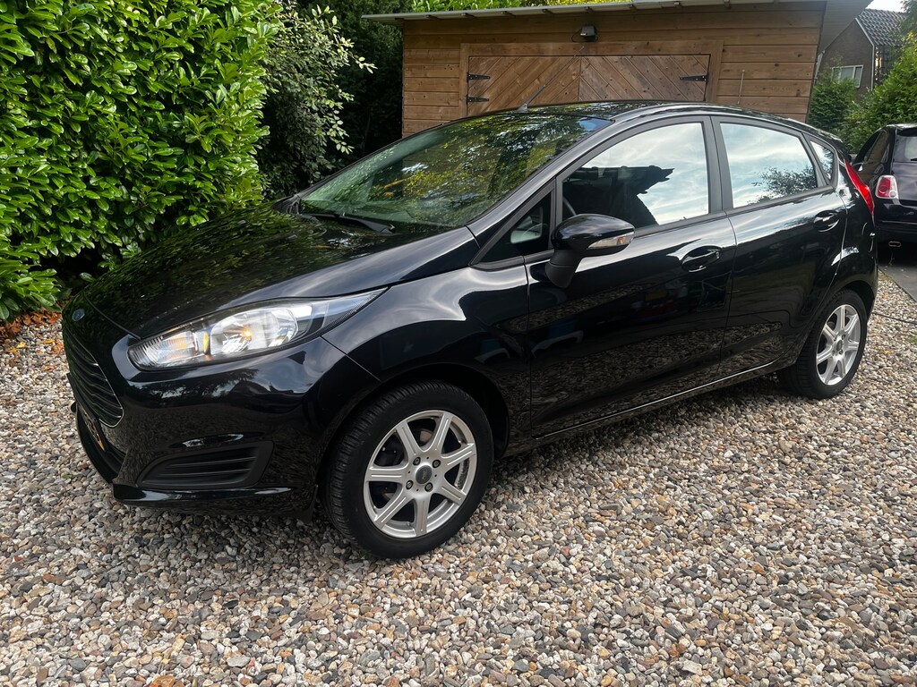 Ford Fiesta RIJKAAR/APK/HISTORY/BEURT/NAP/AIRCO/5drs//DIREKT MEE