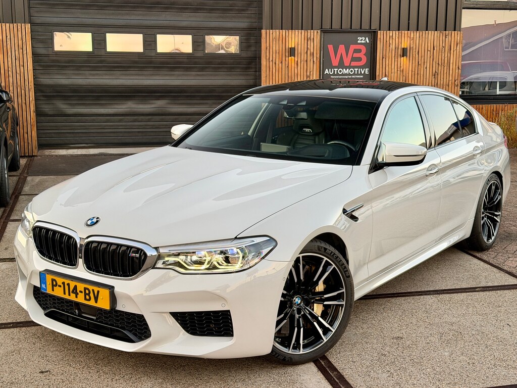 BMW M5 5-serie Volledig onderhouden en Bomvol opties!
