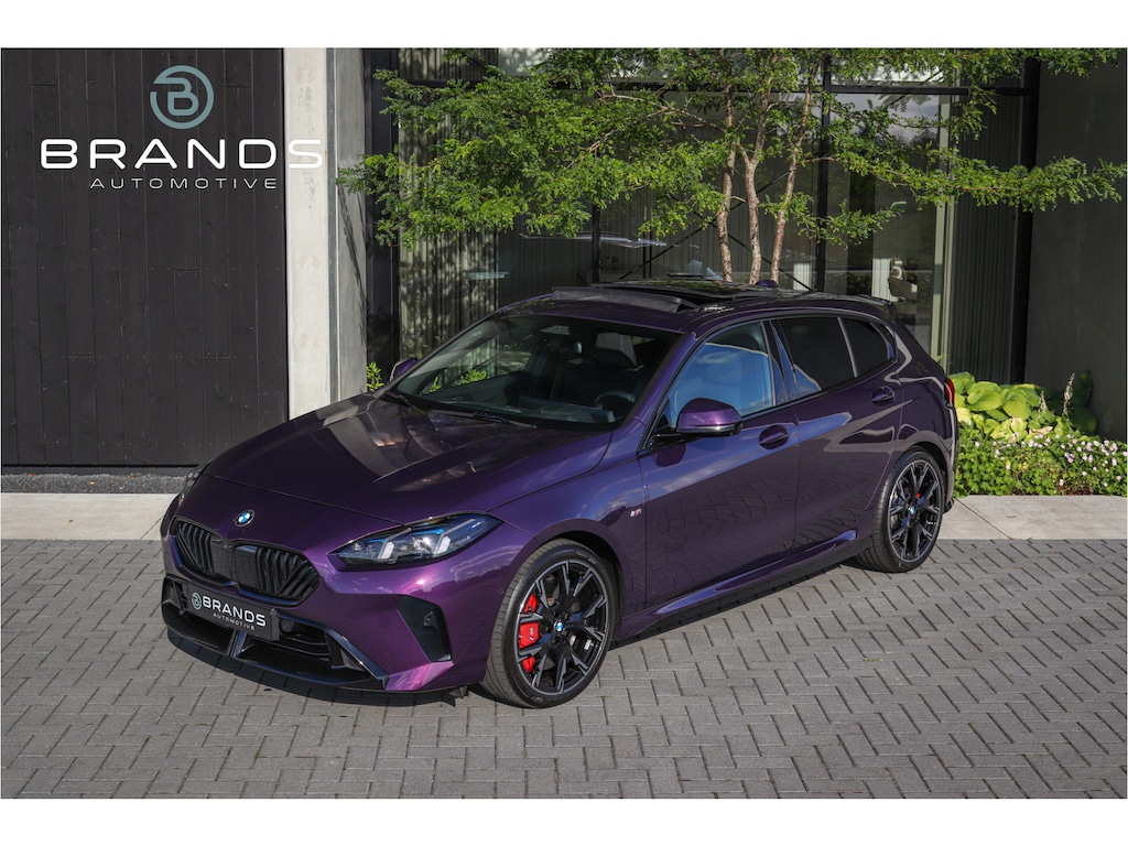 BMW 1-Serie 120i M Sport Edition Pano 360 cam Massage Uniek Garantie