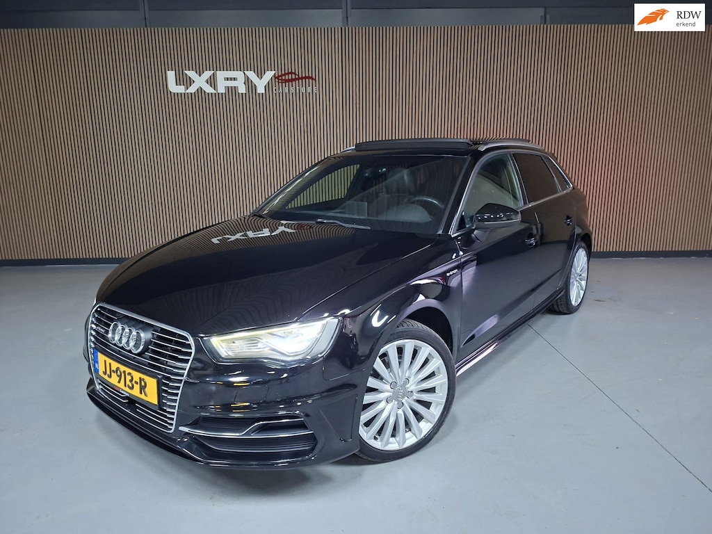 Audi A3 Sportback 1.4 e-tron PHEV Ambition Pro Line plus | Clima| cruise | PDC | Pano | Stoelverwarming |