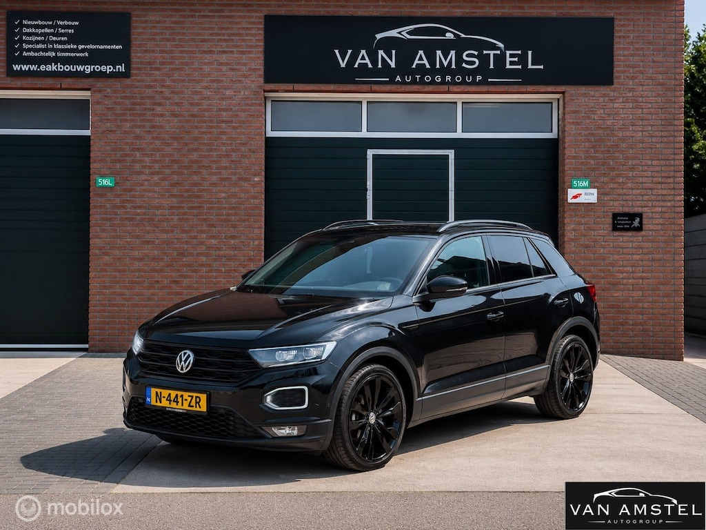Volkswagen T-Roc 2.0 TSI 4Motion Sport 190PK Automaat - Pano
