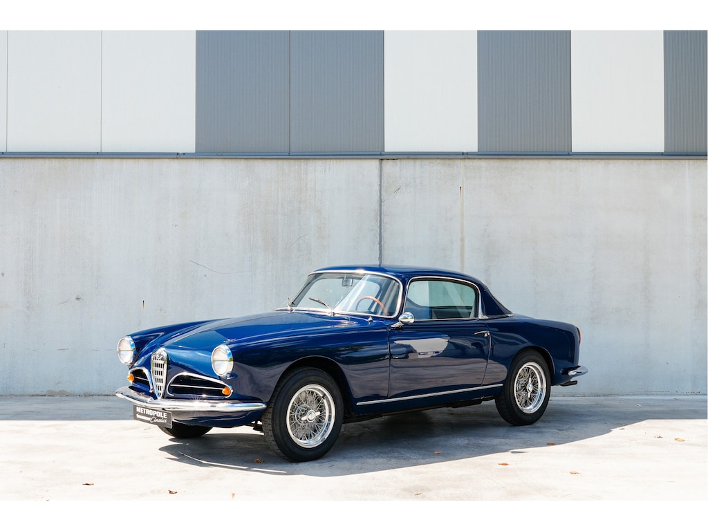 Alfa Romeo 1900 C Super Sprint Coupé by Touring M0972