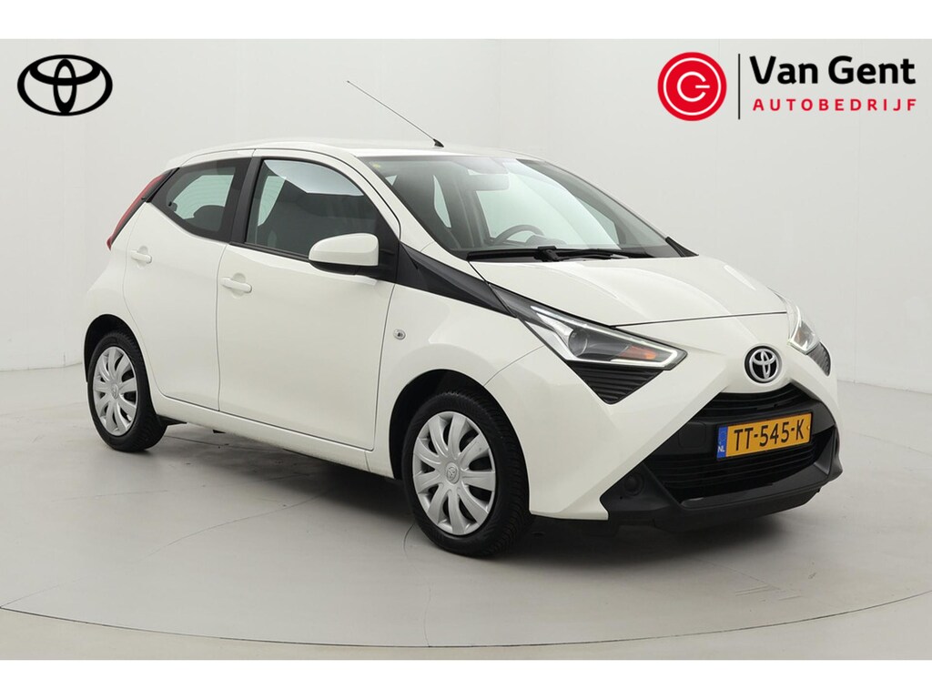 Toyota Aygo 1.0 VVT-i x-play limited | Origineel NL | Navigatie | Airco | Camera | Bluetooth