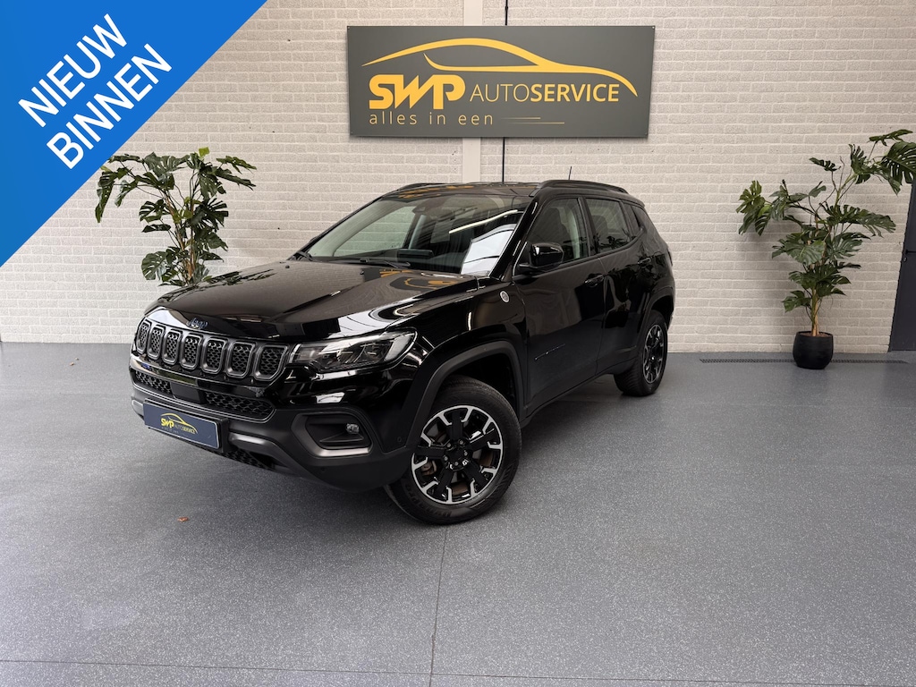 Jeep Compass 4xe 240 Plug-in Hybrid Electric Trailhawk | Navi | Camera | ACC |