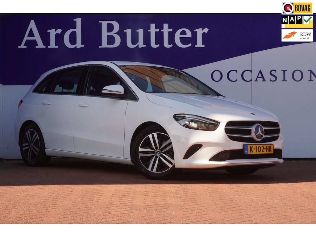 Mercedes-Benz B-klasse 180 Business Solution Luxury / Virtual / Volleder / Camera / LED / Navigatie = ZEER MOOI+TOP AANBIEDING !!
