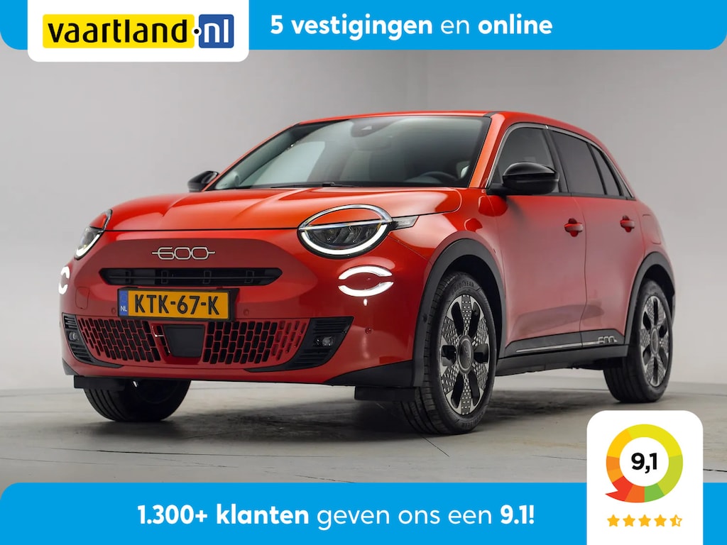 Fiat 600 600e La Prima 54 kWh [ Navi Camera Apple / Android Leder Stoelverwarming ]