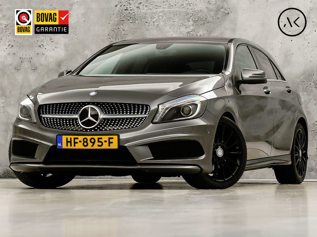 Mercedes-Benz A-klasse 180 AMG Sport (NAVIGATIE, NAP,  GETINT GLAS, LEDER/ALCANTARA, DIAMOND GRILL, SPORTSTOELEN, XENON, CRUISE, PARKEERSENSOREN, NIEUWE APK, NIEUWSSTAAT)