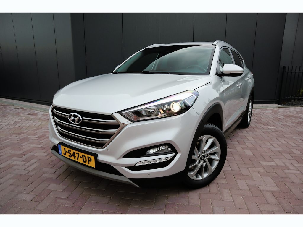 Hyundai Tucson 1.6 GDi Comfort Camera Navigatie Lane Assist Trekhaak  Etc.