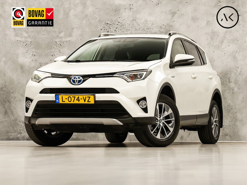 Toyota RAV4 2.5 Hybrid Executive Sport 197Pk Automaat (CAMERA, KEYLESS, GETINT GLAS, SPORTSTOELEN, ELEK PAKKET, NIEUWE APK, NIEUWSTAAT)
