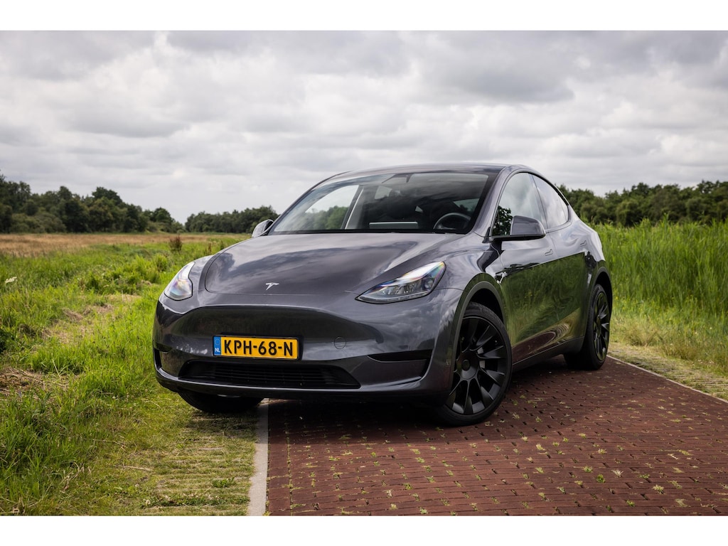 Tesla Model Y 58kWY Trekhaak Panorama Autopilot BTW SOH 91,9%