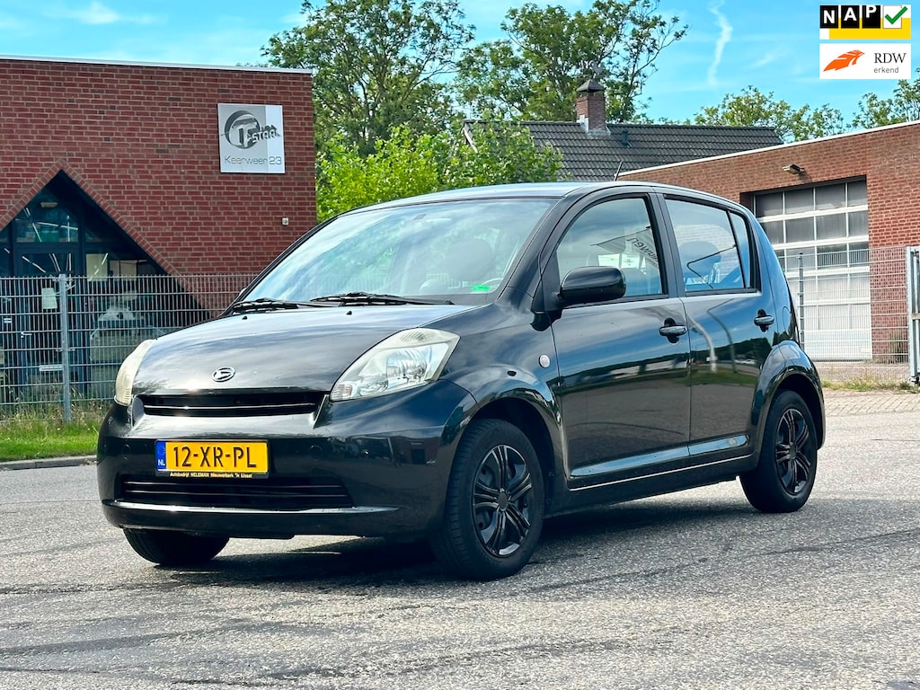 Daihatsu Sirion 2 1.3-16V Prestige Airco*NAP*Dealer onderhouden*10-07-2027 APK*2e eigenaar*