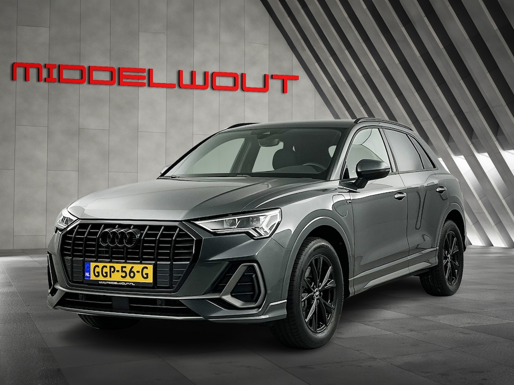 Audi Q3 45 TFSIe 245 PK S-Line Black Ed. Adapt.Cruise/Dodehoek/Carplay/LED+