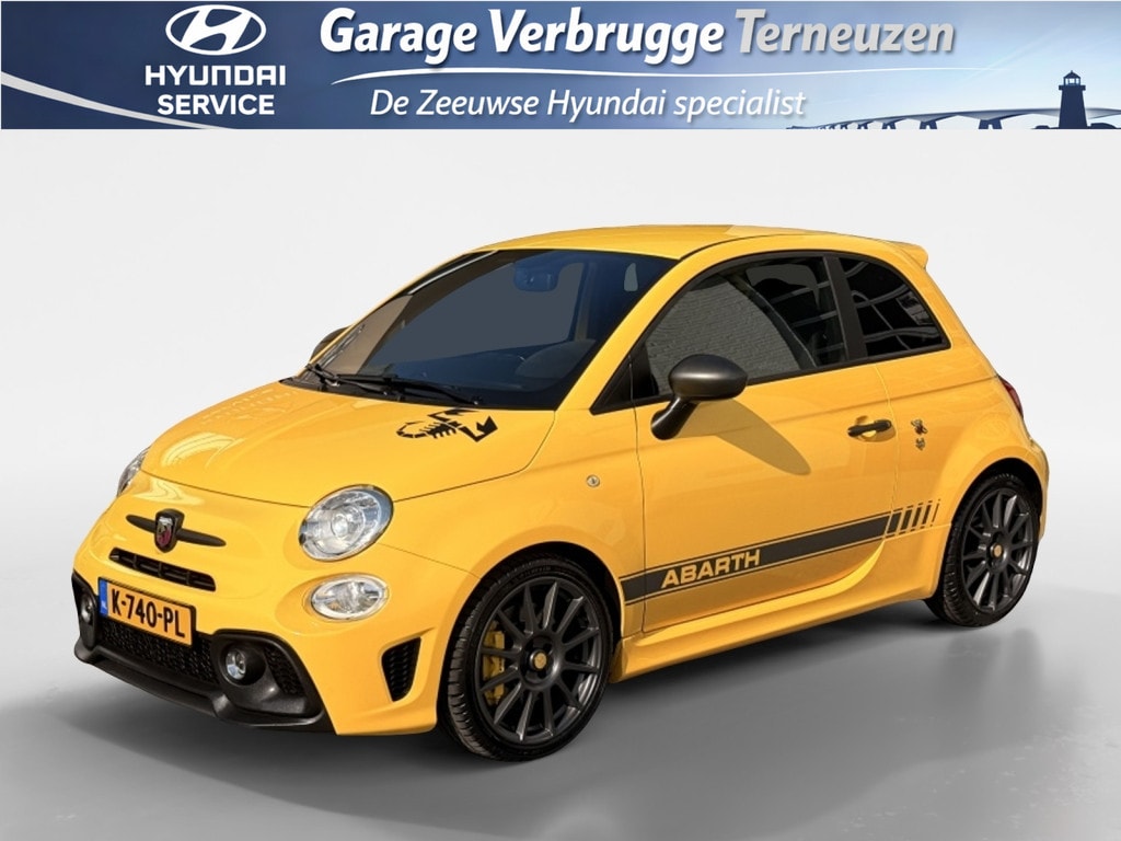 Fiat 500 1.4 T-Jet Abarth competizione | Sabelt kuipstoelen | Navigatie | Brembo | Schakelflippers