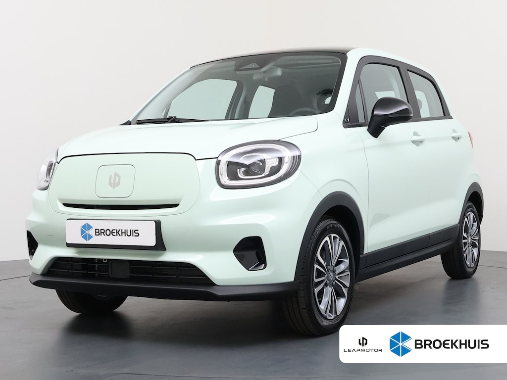 Leapmotor T03 Design 37.3 kWh | Achteruitrijcamera | Airco (automatisch) | Cruise control adaptief