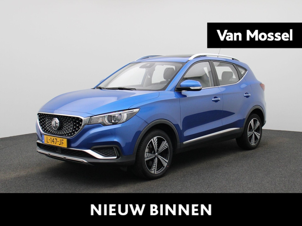 MG MG ZS EV Luxury 45 kWh | Automaat | Panoramadak | Leder | Navigatie | Airco | Achteruitrijcamera | Apple Carplay / Android Auto | Stoelverwarming | Lichtmetalen Velgen |