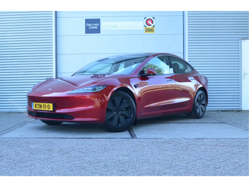Tesla Model 3 RWD 60 kWh Premium, Highland, AutoPilot4.0 (FSD 99,- p/mnd)