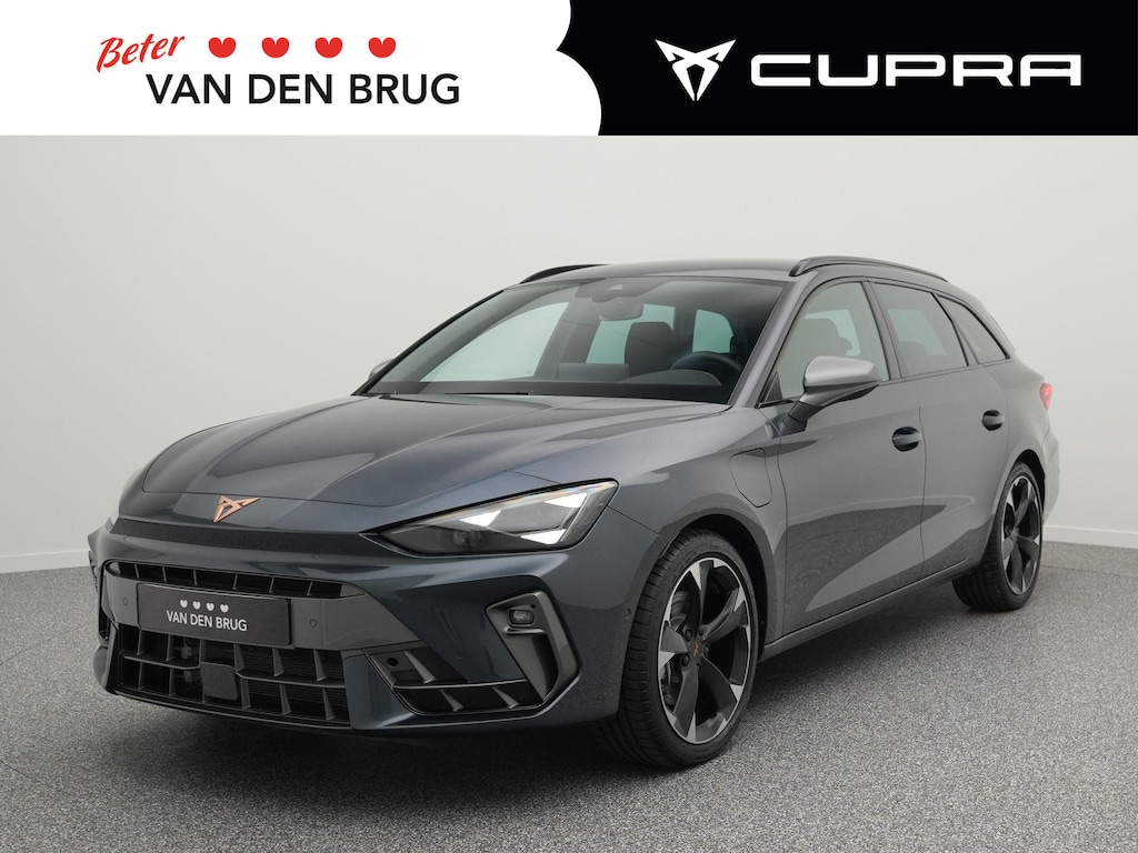 CUPRA Leon Sportstourer 1.5 TSI 204pk e-Hybrid Business | Trekhaak | Adaptieve Cruise Control | Elektrische achterklep | Stoelverwarming | Dodehoek Detectie | Navigatie