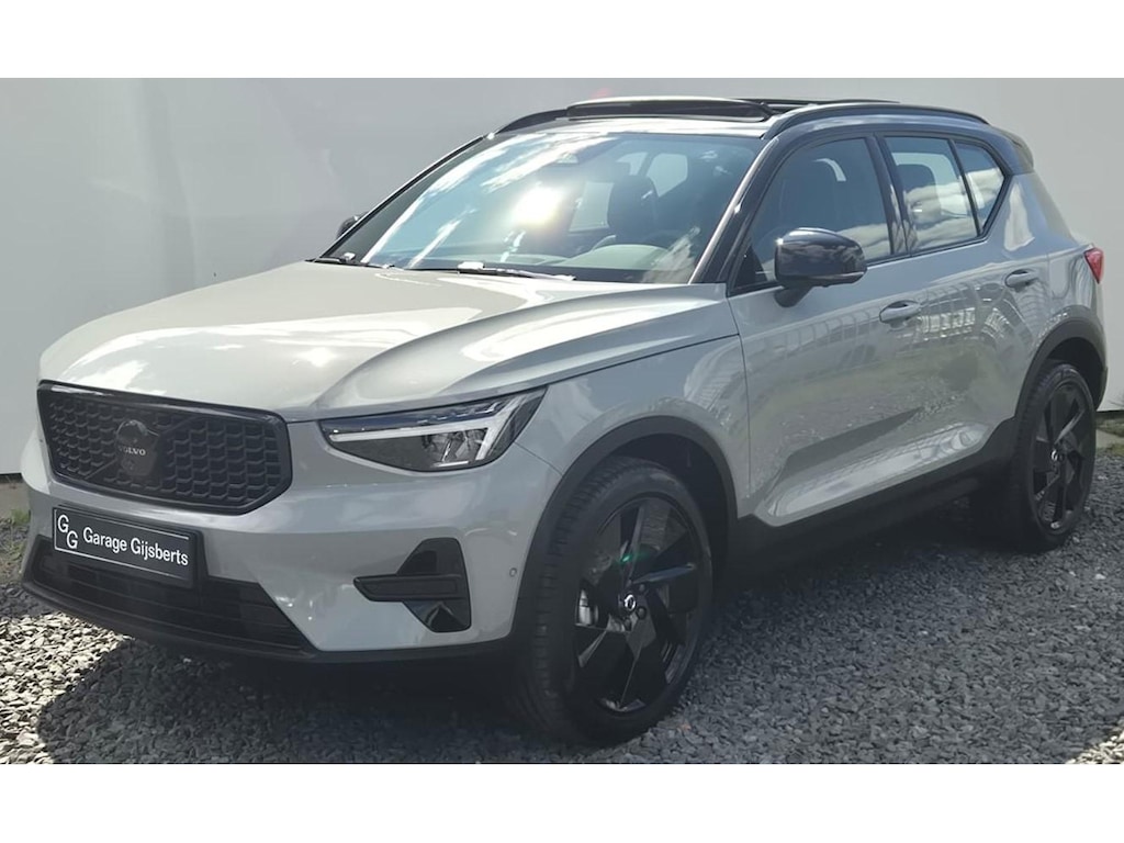 Volvo XC40 2.0 B3 Ultra Black Edition 20” Wielen - Panoramadak - Lounge-pakket - Harman Kardon Audio - 360 Cam - Alarm - Climate - R980 Interieur – Power seats met memory Links - Two Tone – Full led koplampen –Donkere hemel