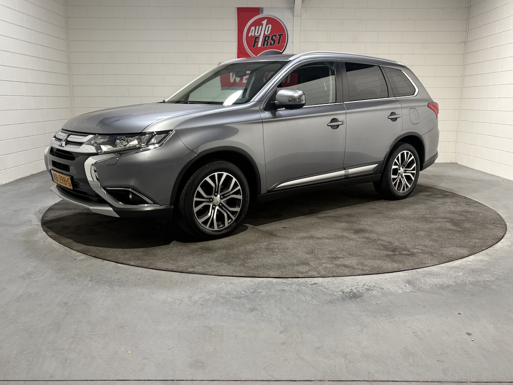 Mitsubishi Outlander 2.0 Connect Pro Automaat, 1e Eigen. Dealer onderh. Boekjes, RIJKELIJK uitgevoerd !!!