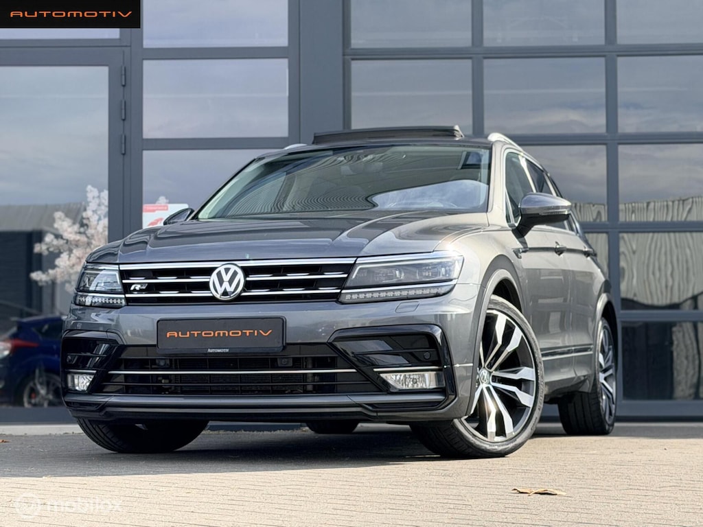 Volkswagen Tiguan 2.0 TSI 4Motion R LINE / PANO / VIRTUAL