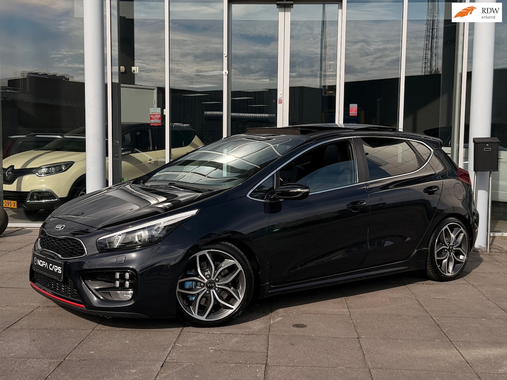 Kia Ceed Cee'd 1.6 T-GDI GT-Track|Pano|Camera|Xenon