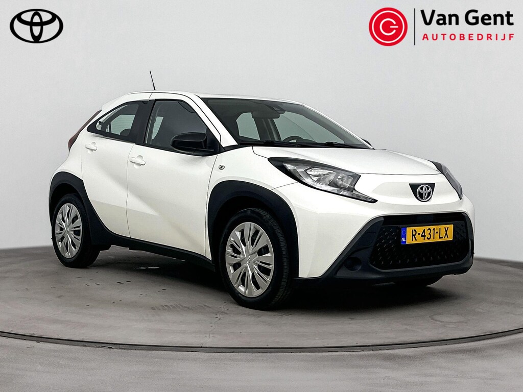 Toyota Aygo X 1.0 VVT-i S-CVT Play | Apple Carplay / Android Auto | Adaptive Cruise | Airco | Camera | Rijstrooksensor