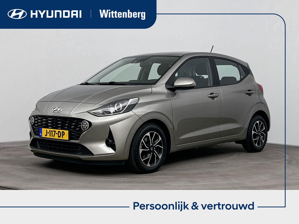 Hyundai i10 1.0 Premium | Lm-wielen | Navigatie | Camera | Apple Carplay | Android Auto | Parkeersensoren |