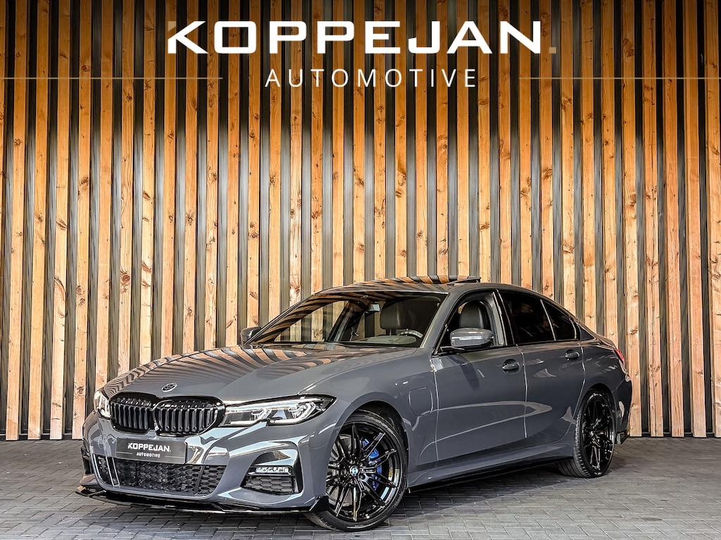 BMW 3-Serie 330e 292PK M-Sport Plus | LASER | PANO | HEAD-UP | STOELVERWARMING | KEYLESS | LEDER |