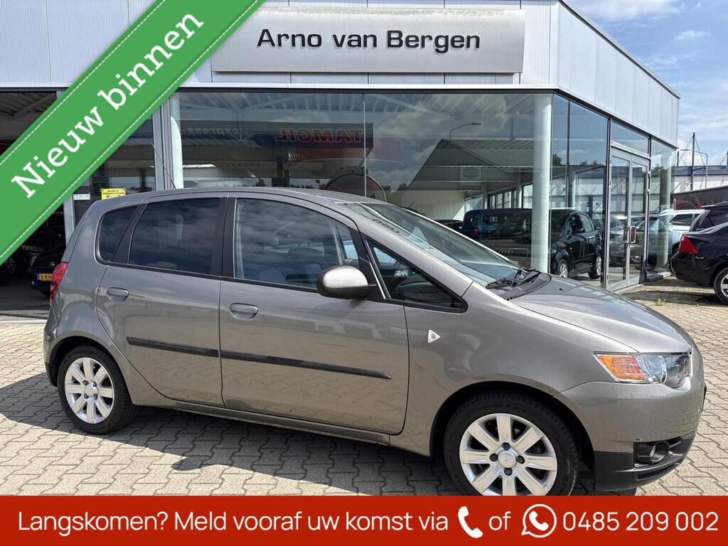 Mitsubishi Colt 1.3 Edition Two, AUTOMAAT, airco, cruisecontrol, trekhaak afneembaar, top onderhouden !