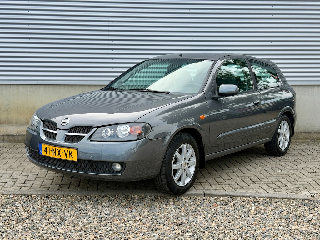 Nissan Almera 1.5 Acenta [ ecc,lmv,trekhaak ]