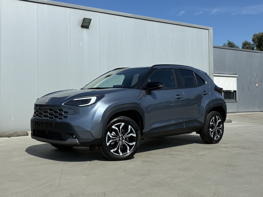 Toyota Yaris Cross 1.5 Hybrid 130 First Edition Automaat | Navigatie | Stoel/Stuur verwarming | Dode hoek detectie |