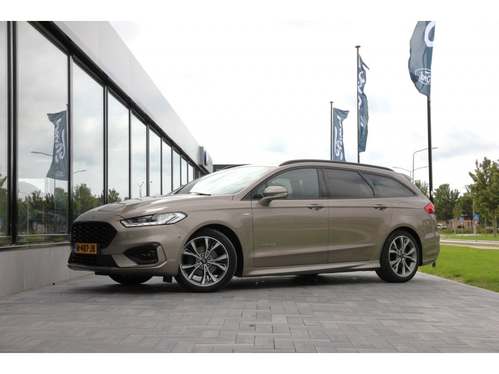 Ford Mondeo Wagon 2.0 HEV 187pk ST-LINE X 'Diffused Silver' | Black 18 inch | Adaptive LED | Driver Assistance Pack | Winter Pack