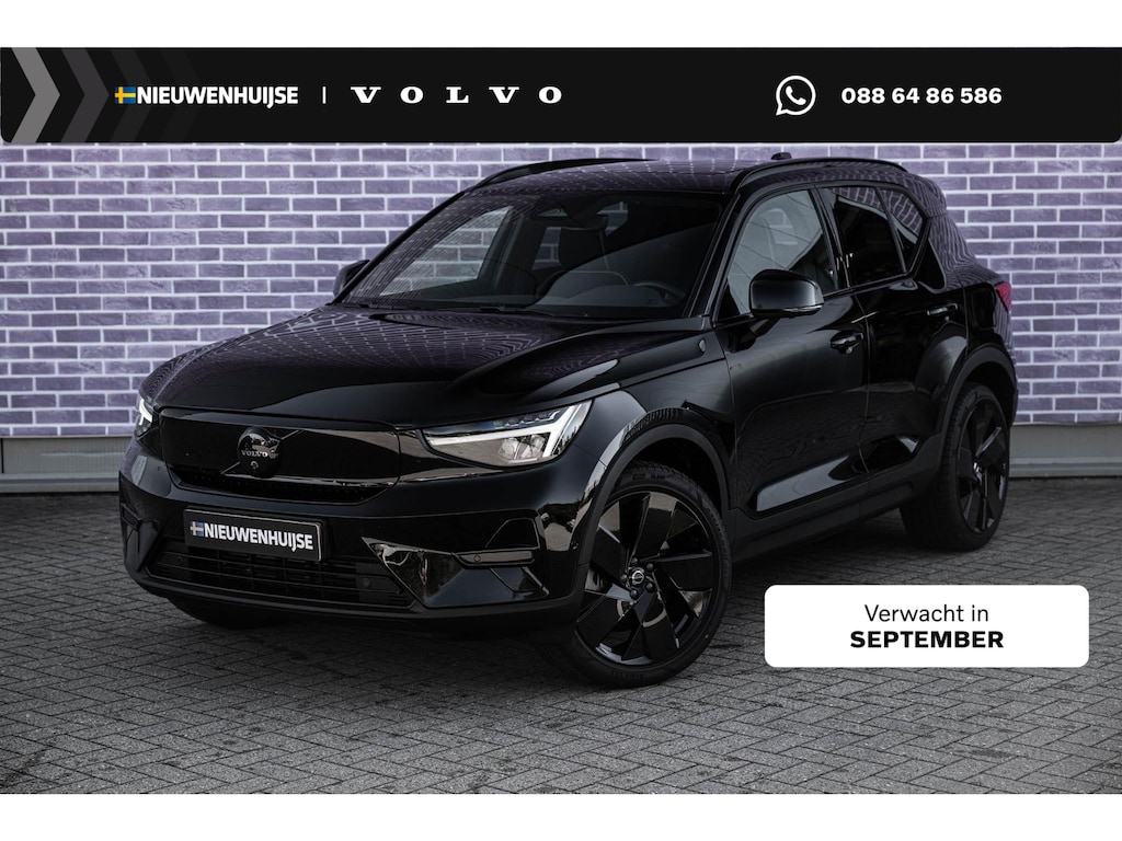 Volvo EX40 Single Motor Extended Range Ultra Black Ed. 82 kWh | Black Edition | Europa | Schuif-/Kanteldak | Harman Kardon Audio | Adaptieve Cruise Control | Stuur-/Stoelverwarming V+A | Warmtepomp | Getint Glas |