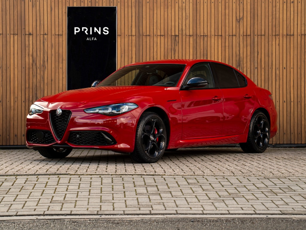 Alfa Romeo Giulia 2.0 T GME AWD Competizione