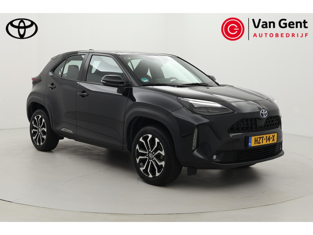 Toyota Yaris Cross 1.5 Hybrid Dynamic | Dodehoek detectie | Parkeersensoren voor/achter | Apple Carplay / Android Auto | Stoel-/stuurverwarming | Adaptive Cruise | Full LED | Keyless | Clima | Camera | 17 inch | ALL SEASON