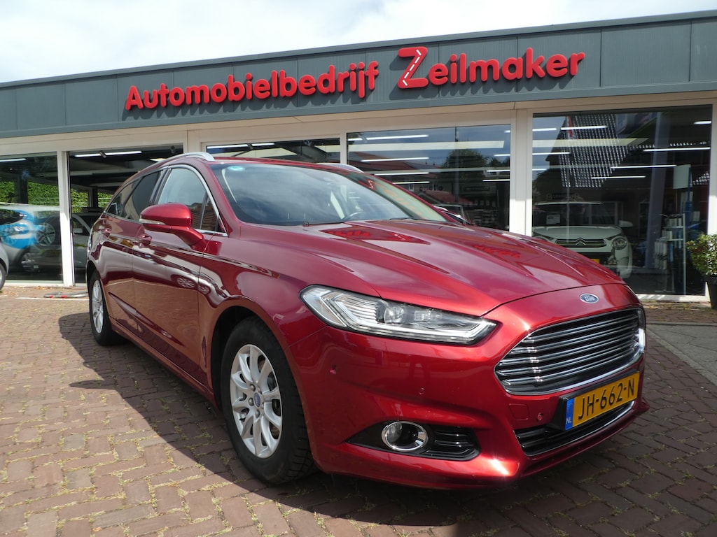 Ford Mondeo Wagon 1.5 Titanium Navi, Trekhaak, Elektr. A. klep, DAB radio, Clima, PDC V+A