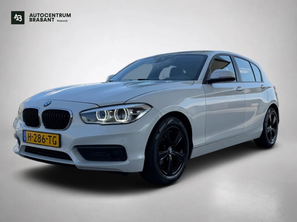 BMW 1-Serie 118i Corporate Lease High Executive (Perfect OndH, Navi, Trekhaak, Parkeersen V+A, StoelV, Leder, Climate Con, Etc)